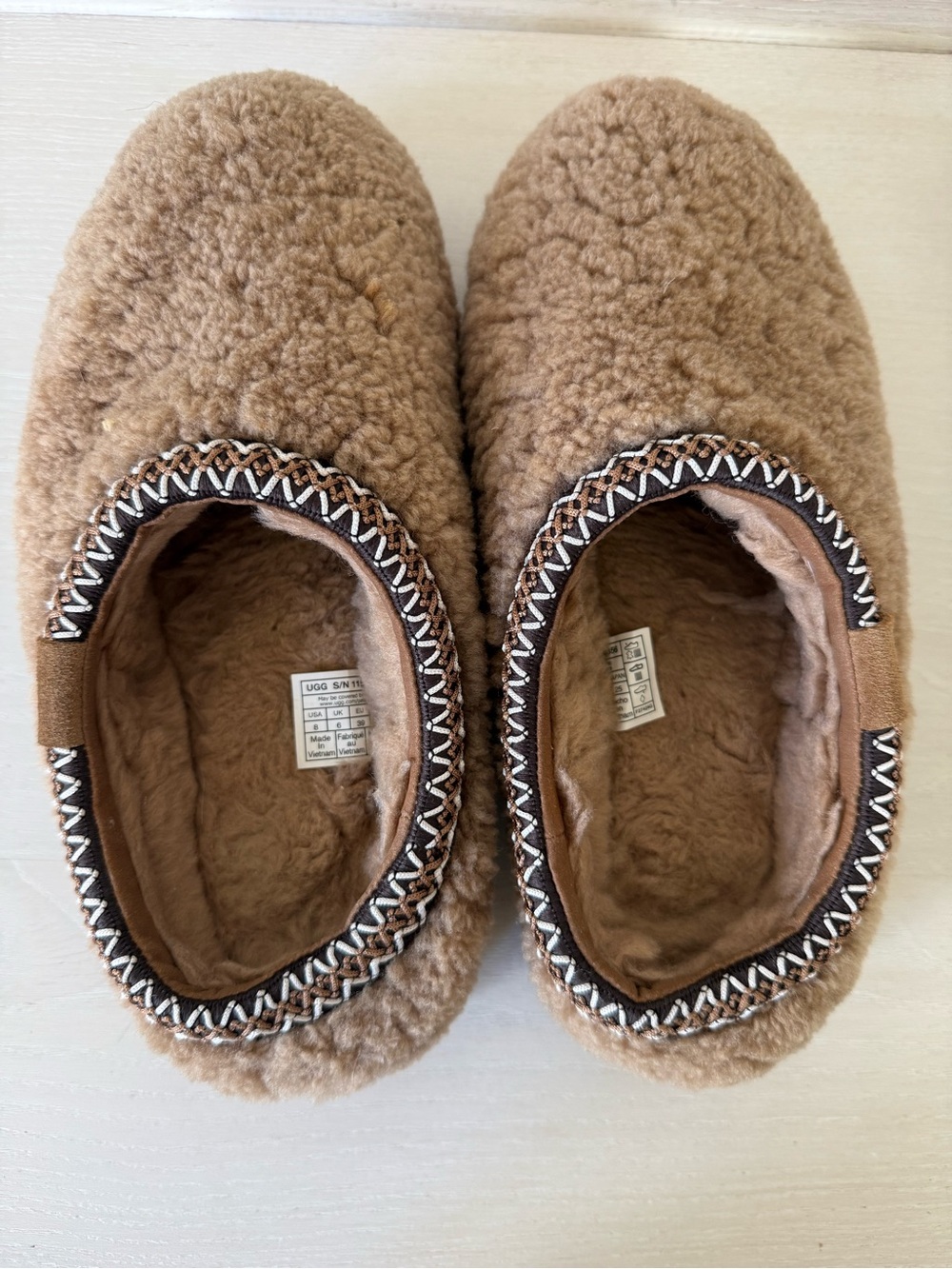 UGG Kids Chestnut Brown Cozy Plush Slip-On Slippers